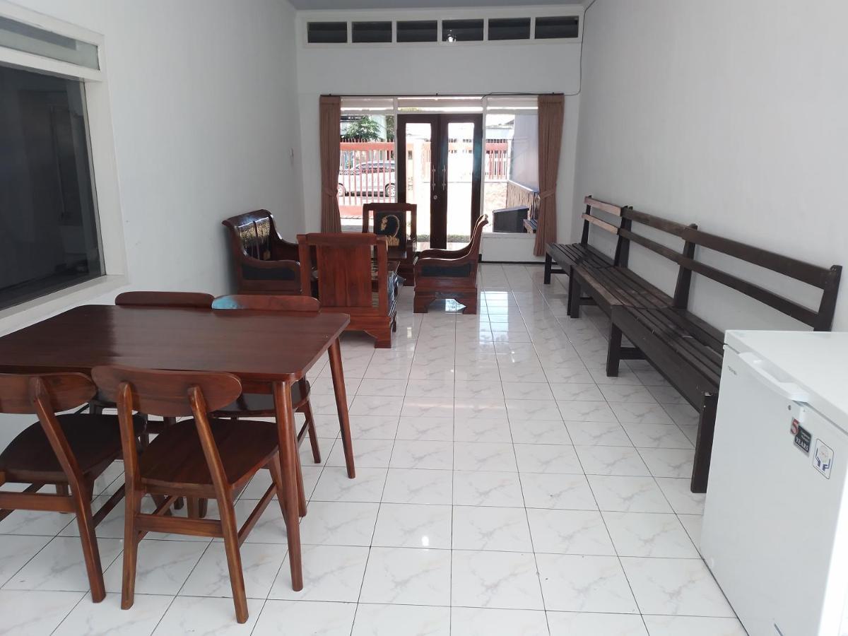 Welirang 20B Homestay - Max 2 Orang Per Kamar Malang Luaran gambar